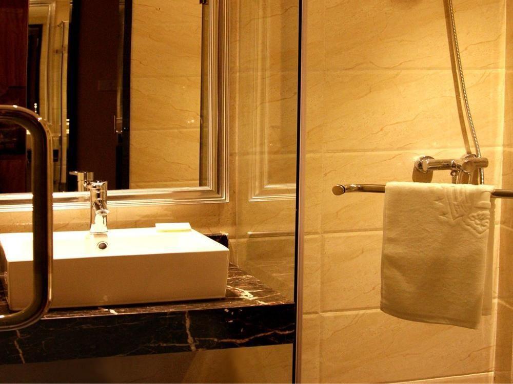 Guangzhou Youyuanherui Hotel Buitenkant foto